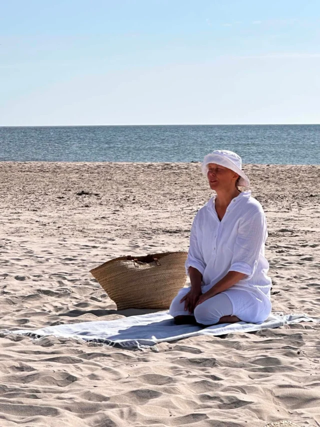 Yoga on the beach💦🌊🦋💙